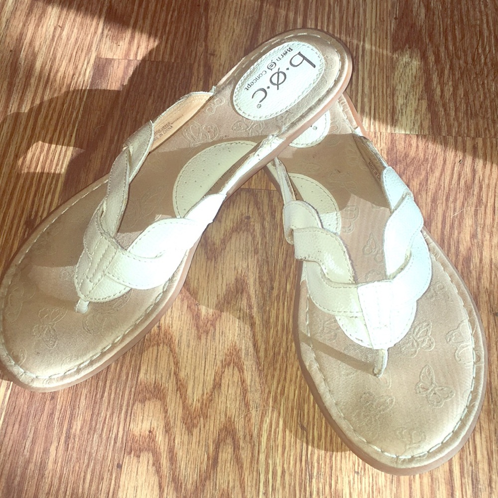 Worn once size 8 born concept white sandals